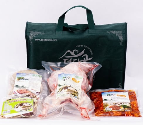 [고국배송] 선물세트-청둥백숙 1400g, 7종 약재, 고추장주물럭500g,떡갈비400g
