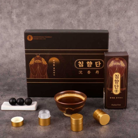 동우당제약 - 침향단 (4g x 30환)*유통기한 :2024년 8월 17일