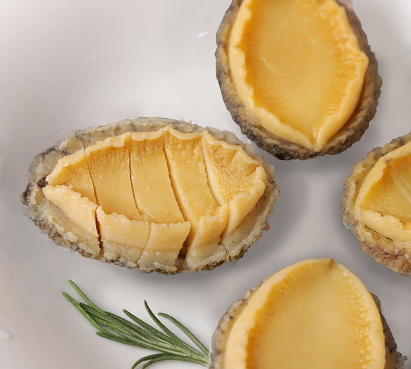 [무료별도배송] 청산바다 - 손질 자숙 전복 70g x 6팩 (12마리)   </br> 유통기한 : 2023년 9월 12일